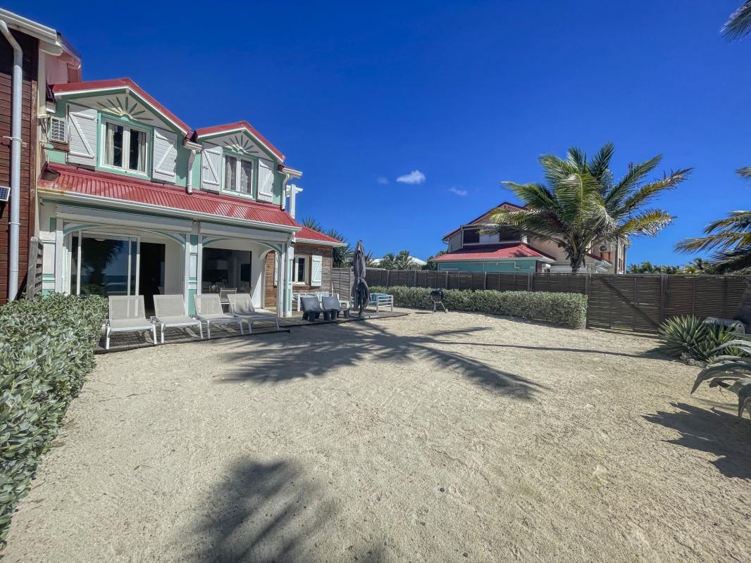 Villa pieds dans l'eau à louer à Saint François Guadeloupe-vue d'ensemble-3